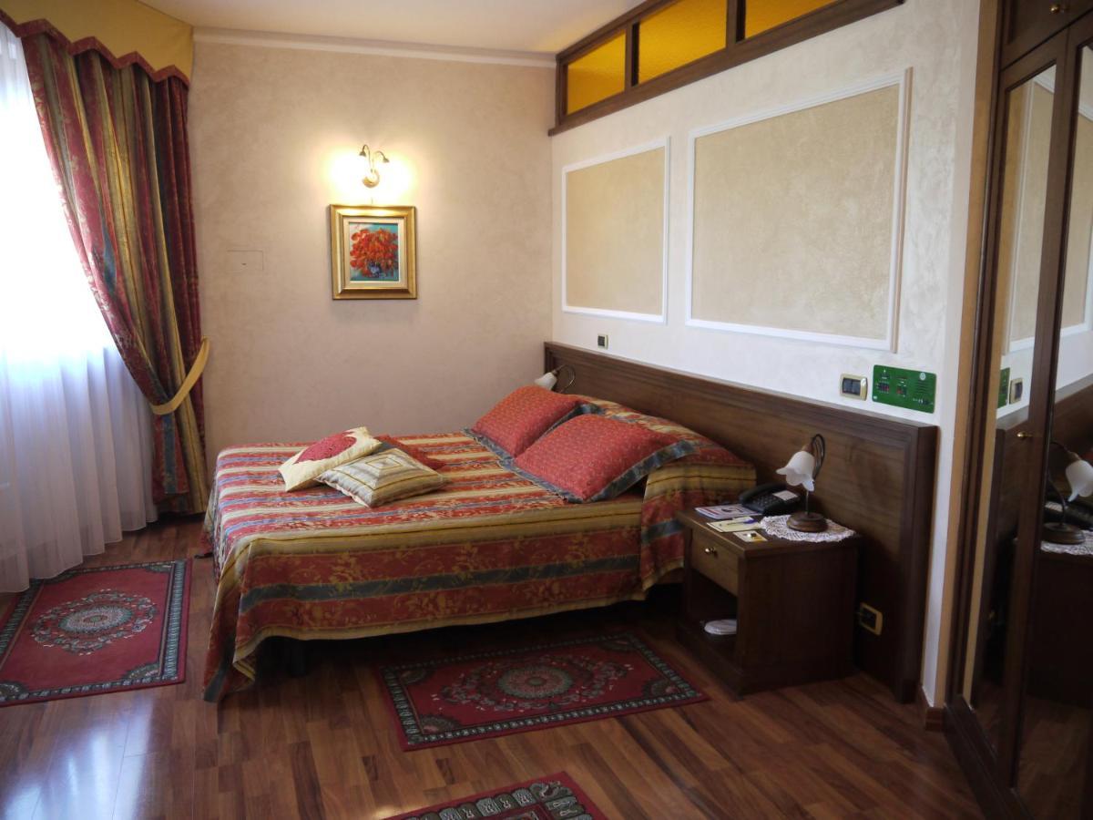 Hotel La Ruota Pianfei Dış mekan fotoğraf